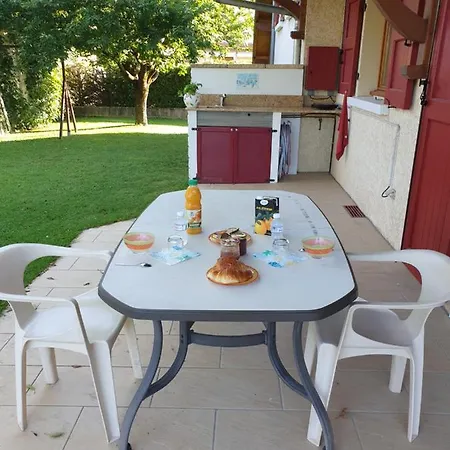 Au Grés Du Vent Séjour chez l'habitant Ruy-Montceau